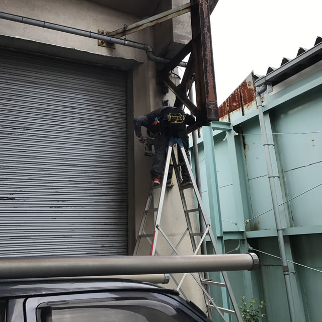 小牧市工場出荷場所防犯カメラ工事