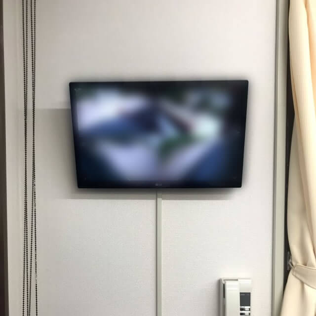事務所の室内モニター