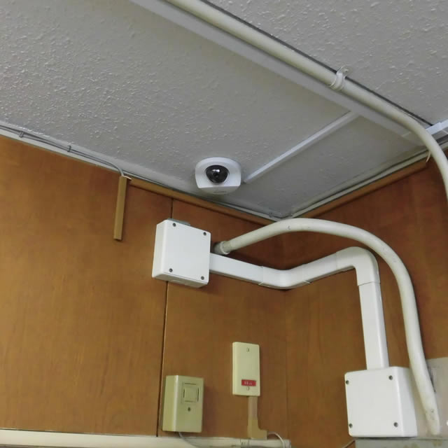 屋内用ドームカメラ
