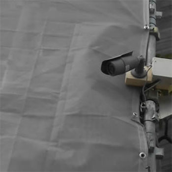 足場の防犯カメラ