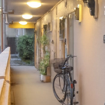 マンションの各階に防犯カメラをつけても良い?個人で設置はできるの?
