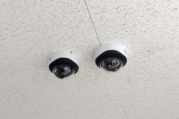 大阪府のグループホームに設置した監視カメラ