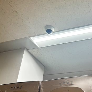 オフィス・事務所の倉庫で防犯カメラ