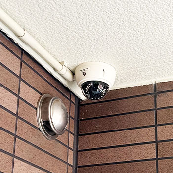 関西の個人宅で家庭用防犯カメラ設置